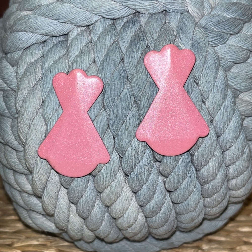 Vintage Shimmer Finish Earrings - Picture 3 of 3
